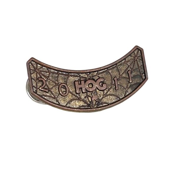 Harley Davidson Motorcycle Owners Group 2011 HOG Jacket Hat Pin Spider Web 1.5" - Picture 2 of 6